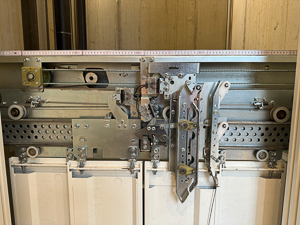 TSG V4 400 Lift Door Operator for IGV Gemini, C