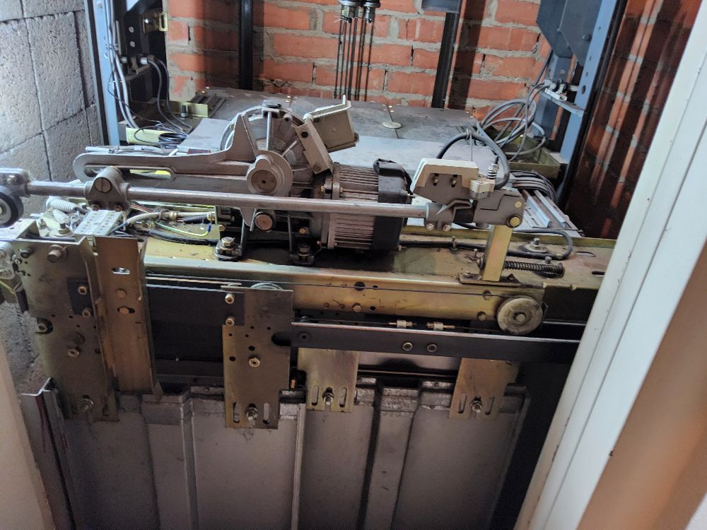 TSG V4 400 Lift Door Operator for Kone Fiam TR