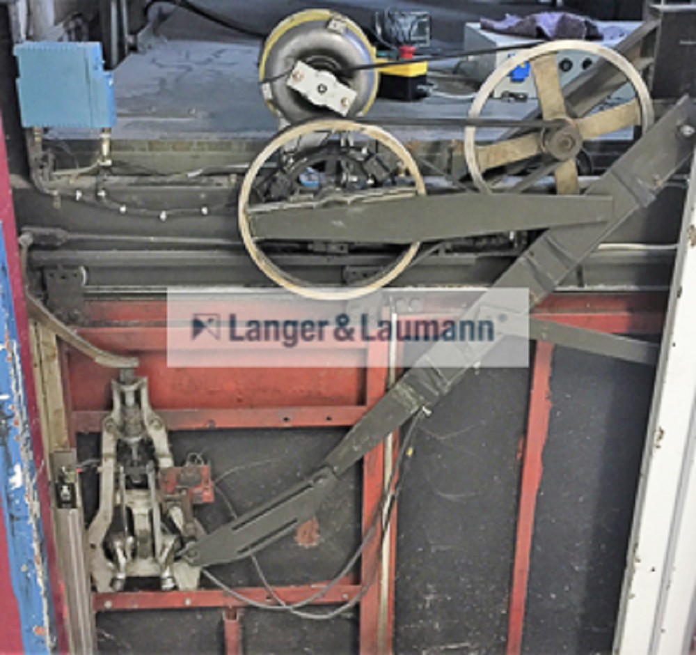 QKS6 L&L V4 Lift Türmaschine TR, mit elektrischem Schwert