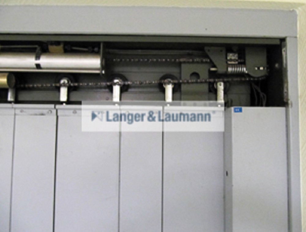 TSG V4 400 Door Operator, PeignenA30 shaft door, Left open