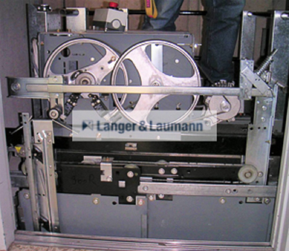 TSG V4 400 Lift Türantrieb für Thyssen M2T D6 Türe, TR