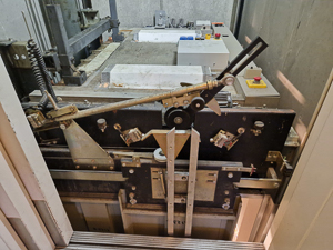 TSG V4 400 Lift Door Operator for Lynge & Jensen, TL