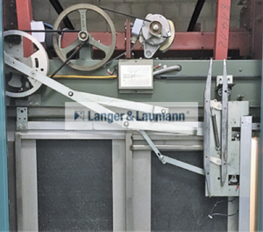 QKS8 L&L V4 Lift Door Operator Telescope Left Version