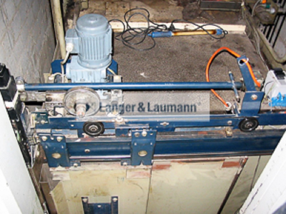 TSG V4 400 Opérateur de porte d'ascenseur p. Bauer3, TR